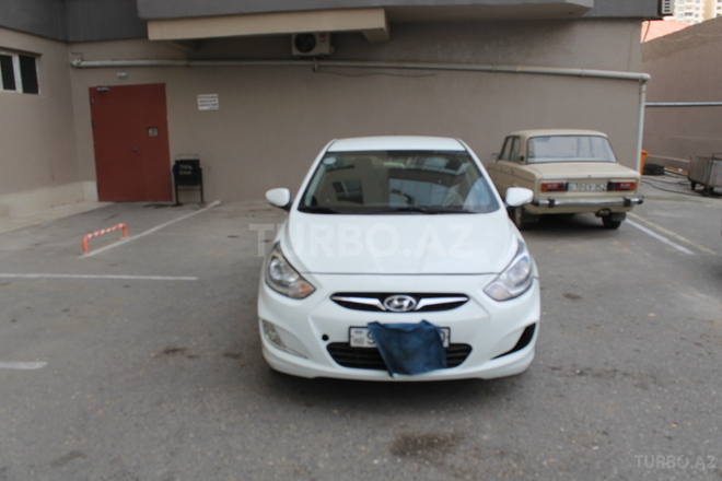 Hyundai Accent 2012, 98,000 km - 1.6 л - Bakı