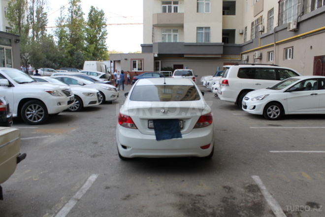 Hyundai Accent 2012, 98,000 km - 1.6 л - Bakı
