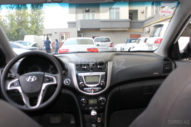 Hyundai Accent 2012, 98,000 km - 1.6 л - Bakı
