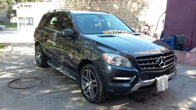 Mercedes ML 350 2012, 40,000 km - 3.5 l - Bakı