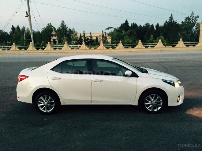 Toyota Corolla 2014, 37,000 km - 1.6 л - Bakı