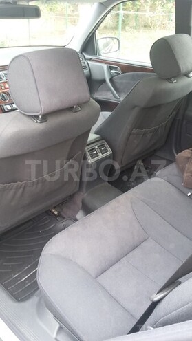 Mercedes E 240 1999, 181,000 km - 2.4 l - Bakı