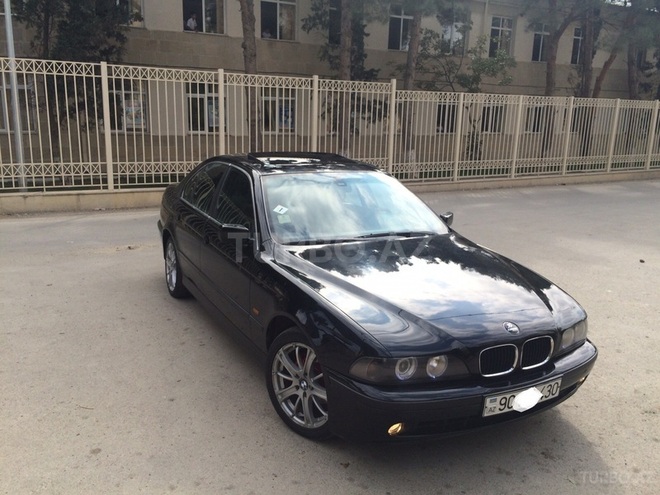 BMW 528 2000, 235,656 km - 2.8 l - Bakı