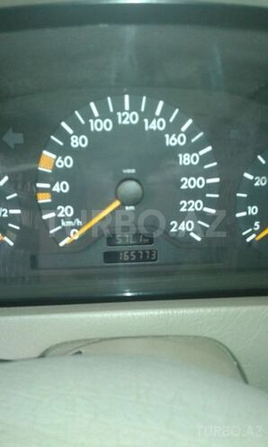 Mercedes C 180 2000, 166,000 km - 1.8 l - Bakı