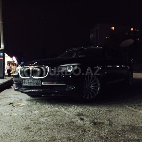 BMW 740 2009, 77,000 km - 3.0 л - Bakı