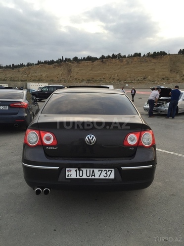 Volkswagen Passat 2005, 150,000 km - 2.0 l - Bakı