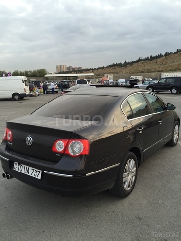Volkswagen Passat 2005, 150,000 km - 2.0 l - Bakı