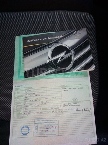Opel Astra 2011, 85,600 km - 1.6 l - Bakı