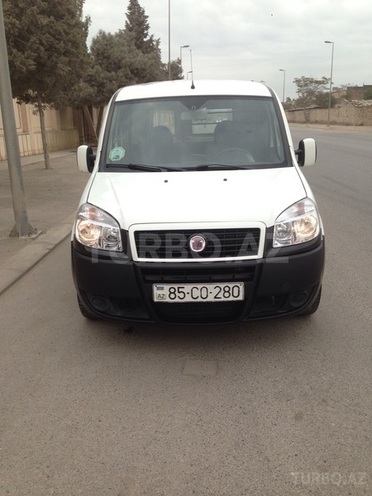 Fiat Doblo 2009, 129,000 km - 1.4 л - Bakı