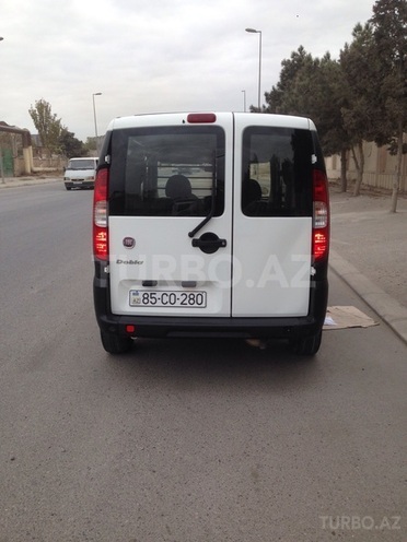 Fiat Doblo 2009, 129,000 km - 1.4 л - Bakı