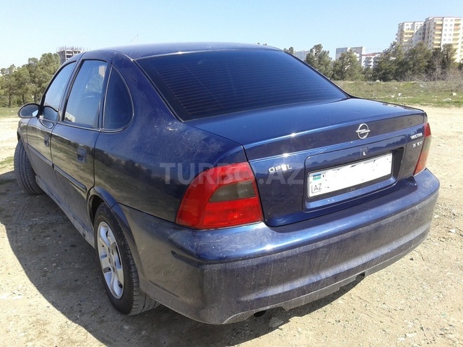 Opel Vectra 2000, 195,000 km - 1.6 l - Bakı