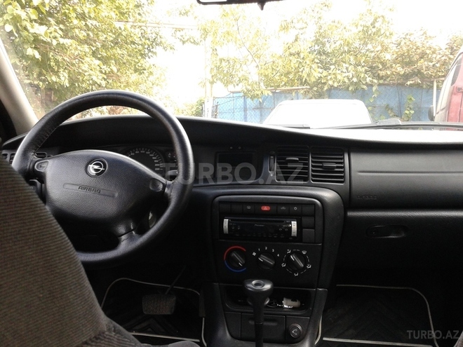 Opel Vectra 2000, 195,000 km - 1.6 l - Bakı
