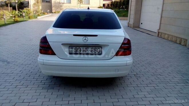 Mercedes E 220 2006, 210,000 km - 2.2 l - Bakı