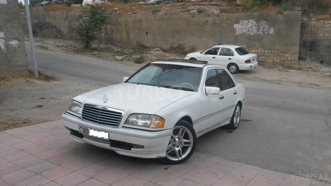Mercedes C 230 1998, 118,000 km - 2.3 l - Bakı