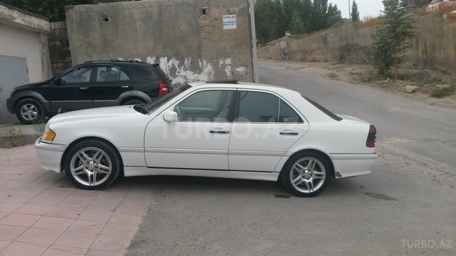 Mercedes C 230 1998, 118,000 km - 2.3 l - Bakı