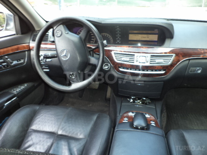 Mercedes S 350 2006, 243,000 km - 3.5 l - Bakı