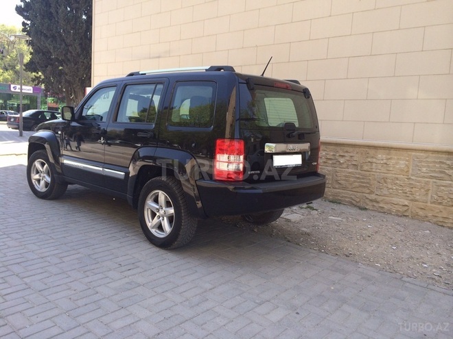 Jeep Cherokee 2008, 88,000 km - 2.8 l - Bakı
