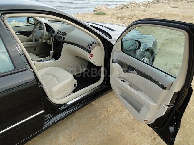 Mercedes E 200 2004, 150,712 km - 1.8 l - Bakı