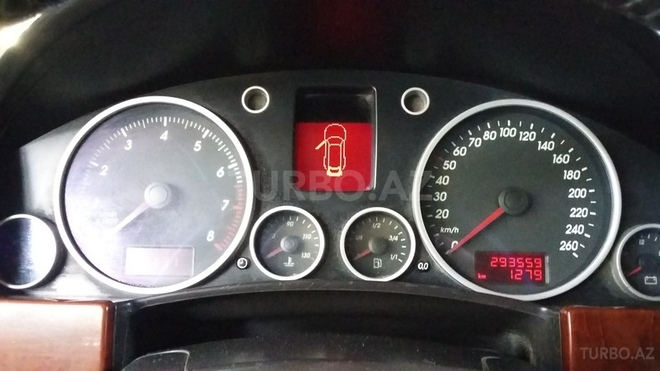 Volkswagen Touareg 2003, 294,000 km - 3.2 л - Bakı