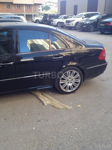 Mercedes E 320 2003, 200,000 km - 3.0 l - Bakı