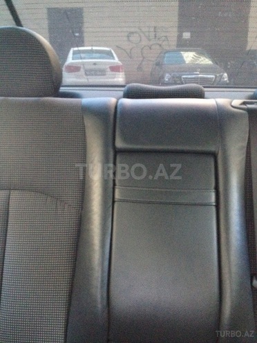 Mercedes E 320 2003, 200,000 km - 3.0 l - Bakı