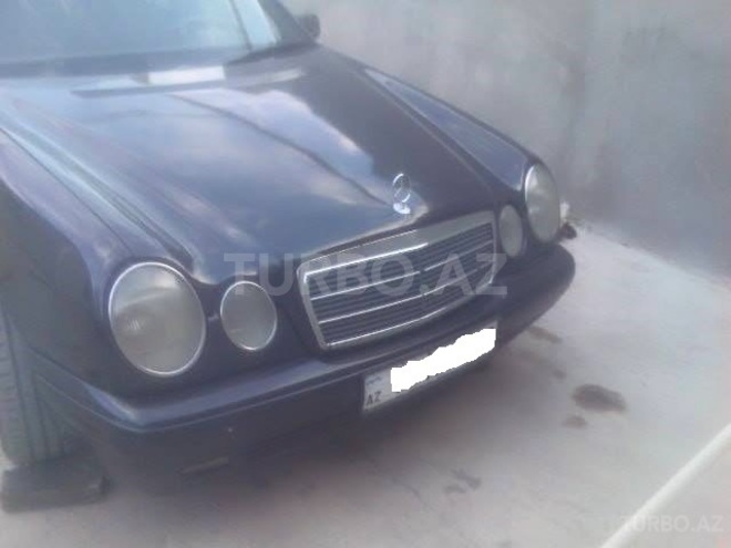 Mercedes E 300 1997, 259,000 km - 3.0 l - Bakı