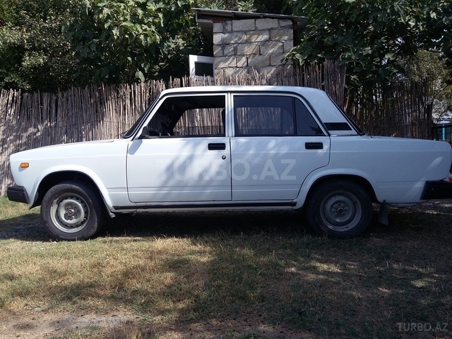 LADA (VAZ) 2107 2009, 89,000 km - 1.5 л - Bakı