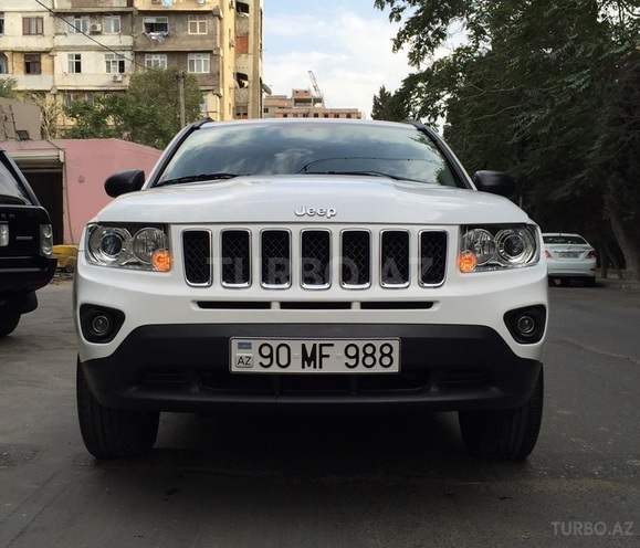 Jeep Compass 2011, 87,000 km - 2.4 l - Bakı