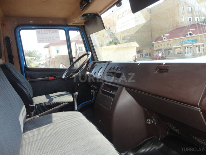 Mercedes 609 D 1993, 255,000 km - 4.0 л - Bakı