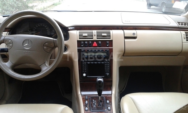 Mercedes E 240 1999, 240,000 km - 2.4 l - Bakı