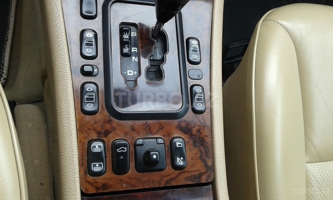 Mercedes E 240 1999, 240,000 km - 2.4 l - Bakı