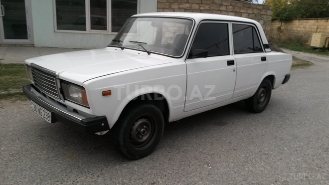 LADA (VAZ) 2107 2011, 820,000 km - 1.6 l - Bakı