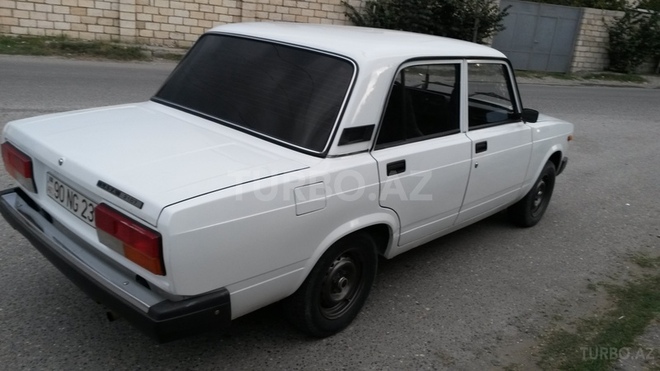 LADA (VAZ) 2107 2011, 820,000 km - 1.6 l - Bakı