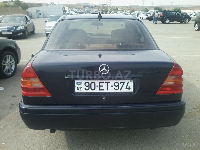 Mercedes C 180 1995, 305,000 km - 1.8 л - Bakı
