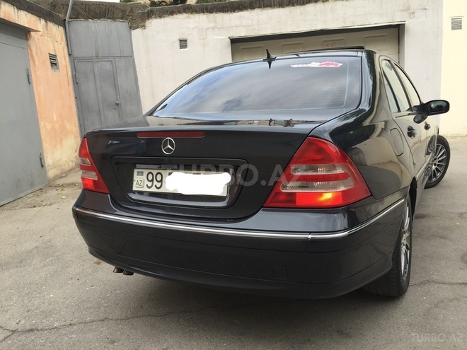 Mercedes C 200 2001, 120,000 km - 2.0 л - Bakı