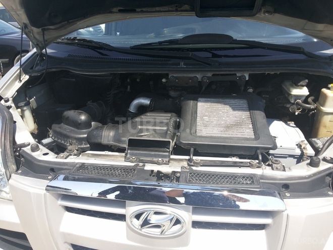Hyundai H-1 2005, 339,000 km - 2.5 л - Bakı