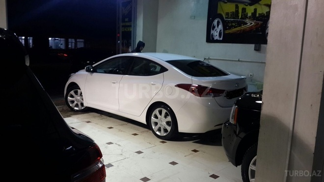 Hyundai Elantra 2012, 65,000 km - 1.6 l - Bakı