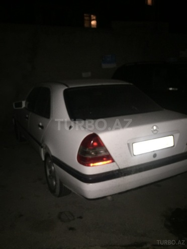 Mercedes C 180 1996, 301,000 km - 1.8 l - Bakı