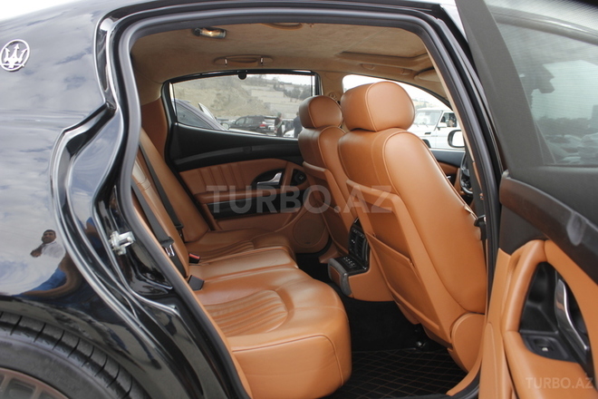 Maserati Quattroporte 2005, 109,000 km - 4.2 l - Bakı