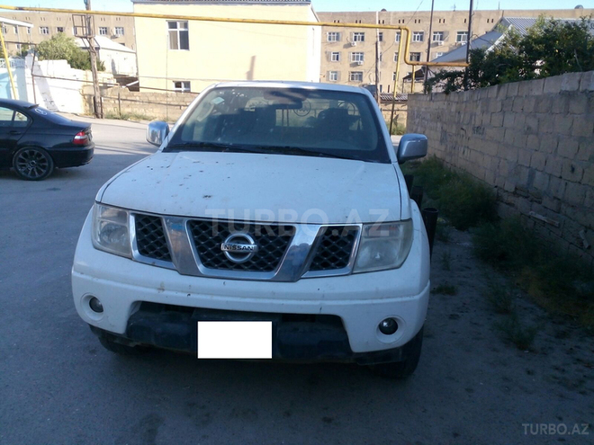 Nissan Navara 2009, 200,000 km - 2.5 л - Bakı
