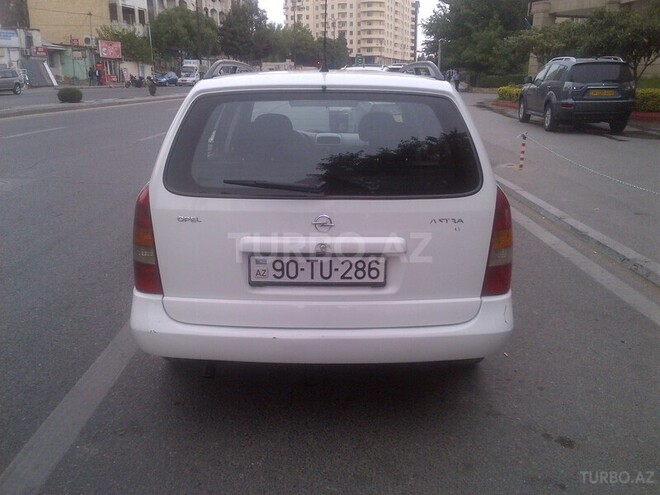 Opel Astra 2000, 150,000 km - 2.0 l - Bakı