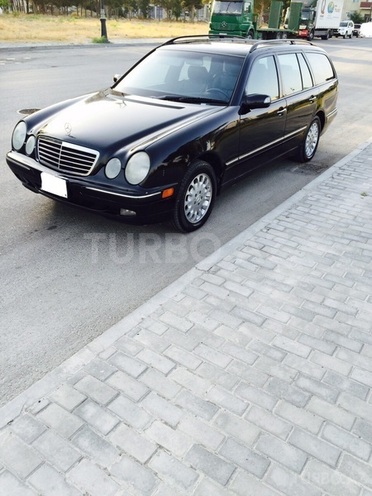 Mercedes E 320 1999, 232,000 km - 3.2 л - Bakı