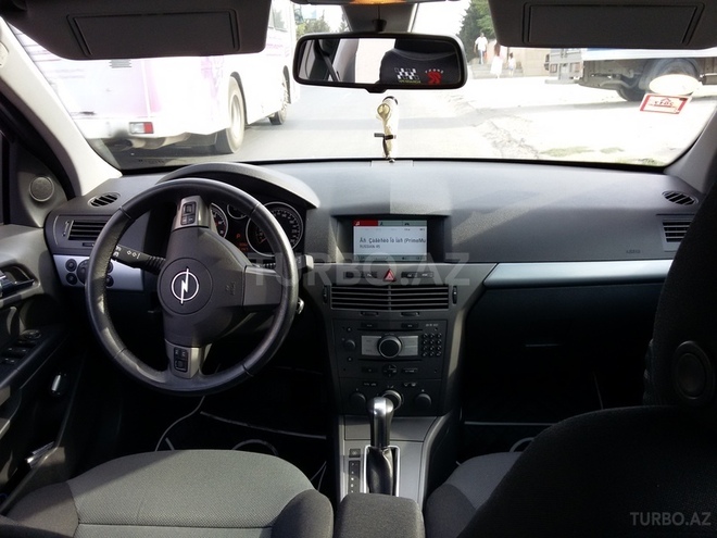 Opel Astra 2006, 162,000 km - 1.8 л - Bakı