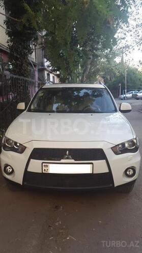 Mitsubishi Outlander 2010, 85,000 km - 2.4 l - Bakı