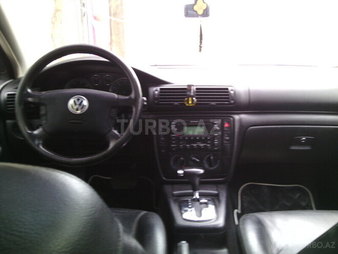 Volkswagen Passat 2002, 182,682 km - 1.8 l - Bakı