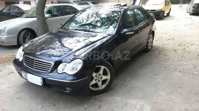 Mercedes C 180 2003, 161,000 km - 1.8 л - Bakı