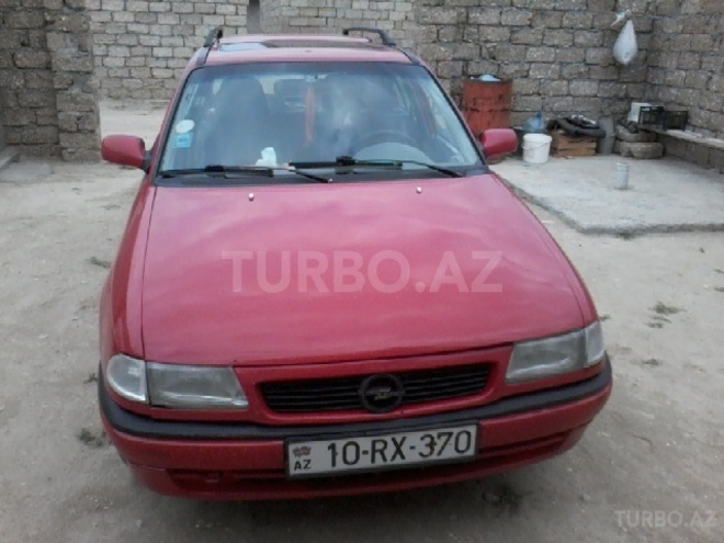 Opel Astra 1991, 190,000 km - 1.8 l - Bakı