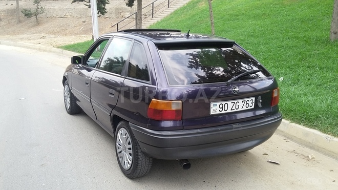 Opel Astra 1994, 215,800 km - 1.4 l - Bakı