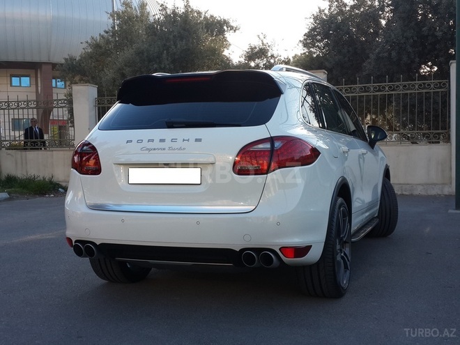 Porsche Cayenne 2011, 70,000 km - 4.8 l - Bakı