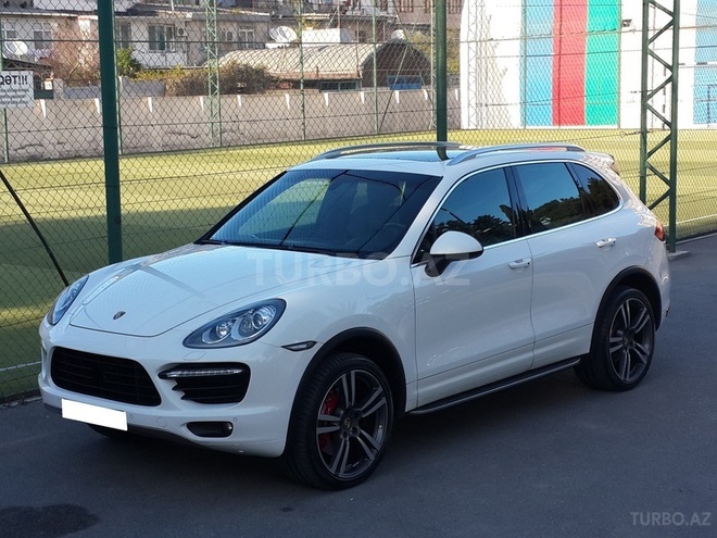 Porsche Cayenne 2011, 70,000 km - 4.8 l - Bakı